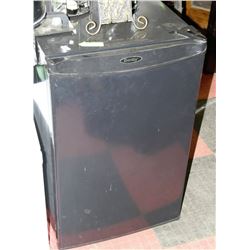 BLACK DANBY BAR FRIDGE