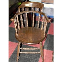 VINTAGE ESTATE WOOD ARMCHAIR