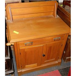 ESTATE WOOD 2 DOOR 1 DRAWER CABINET