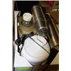Image 1 : BOX INCLUDING 2 JUICERS,2 THERMOSES AND HOT CURLER