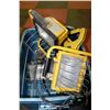 Image 1 : BIN WITH 3 HALOGEN WORKLIGHTS & STANLEY 300FT