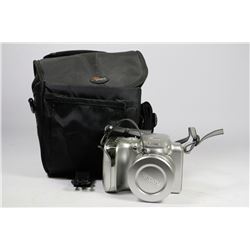 KODAK DIGITAL CAMERA WITH CHARGER