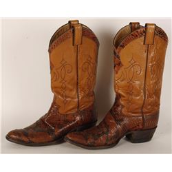 Pair of Men's Justin Boots