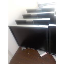 4PC DELL MONITORS