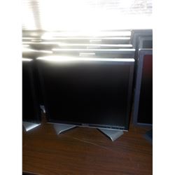4PC DELL MONITORS