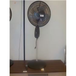 BIONAIRE 1TOUCH PED FAN & REMOTE