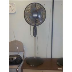 BIONAIRE 1TOUCH PED FAN & REMOTE