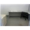Image 1 : L DESK, CHAIR, 4 SM FILE CABINTS