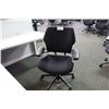 Image 2 : HUMANSCALE FREEDOM BLACK FULLY ADJUSTABLE ERGONOMIC MID BACK TASK CHAIR