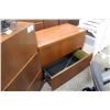 Image 2 : HAWORTH CHERRY 2 DRAWER LATERAL FILE CABINET