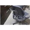 Image 3 : HUMANSCALE FREEDOM BLACK FULLY ADJUSTABLE ERGONOMIC MID BACK TASK CHAIR