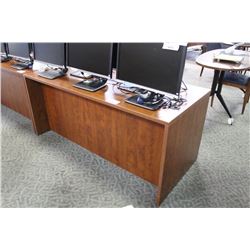 AUTUMN MAPLE 5.5' COMPUTER DESK