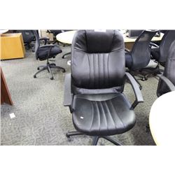 BLACK LEATHER HIGH BACK EXECUTIVE CHAIR