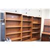 Image 2 : 6' AUTUMN MAPLE 5 SHELF BOOK CASE