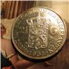 Image 1 : 1932 Netherland 2 1/2 Gulden .720 fine Silver. KM165. EF++. KM value $30.00.