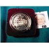Image 2 : 1999 P Dolly Madison Silver Proof Commemorative Silver Dollar in original box.