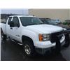 Image 2 : 2008 GMC SIERRA 2500 HD DURAMAX SLE, 2 DOOR PU, WHITE, VIN # 1GTHC29678E126318