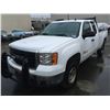 Image 1 : 2007 GMC SIERRA SLE, 2 DOOR PU, WHITE, VIN # 1GTHC29677E585590