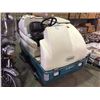 Image 1 : TENNANT 7300 ECO H20 ELECTRIC RIDE-ON FLOOR CLEANER