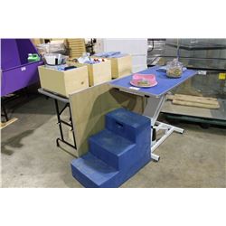 COMPLETE DOG GROOMING STATION WITH R-ROVER TABLE, HIGH COUNTRY PLASTIC STAIRS, FOLDING TABLE,