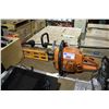 Image 1 : HUSQVARNA 266XP GAS CHAINSAW