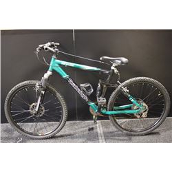 GREEN RALEIGH ADRENALIN 21 SPEED FULL SUSPENSION FULL DISC MOUNTAIN BIKE