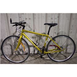 YELLOW DEVINCI SYDNEY 27 SPEED ROAD BIKE