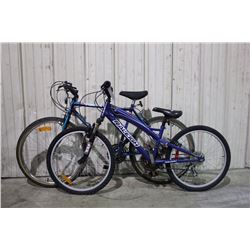 2 BIKES: BLUE RALEIGH 21 SPEED FRONT SUSPENSION MOUNTAIN BIKE & GREEN FREE SPIRIT 18 SPEED MOUNTAIN