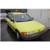 Image 2 : 1992 FORD ESCORT, 4 DOOR STATION WAGON, YELLOW, VIN # 1FABP15J3NW204698