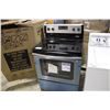 Image 1 : WHIRLPOOL CERAMIC TOP STAINLESS STEEL OVEN