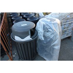 2 METAL OUTDOOR GARBAGE CANS