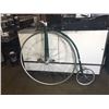 Image 1 : GREEN PENNY FARTHING BIKE