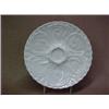 Image 1 : Oyster plate, white ground, unmarked, scalloped rim, 9" diameter, early to mid 20th C. Estimat...