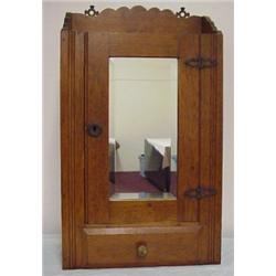 Oak Medicine Cabinet Scalloped Splashback Single Door With