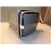 Image 2 : 14" Mitsubishi CRT / Monitor by Lucius & Baer #CC14V