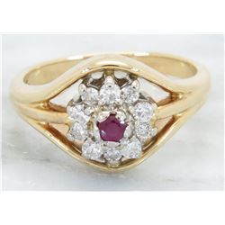 0.07ct Ruby and Diamond Ring - 14KT Yellow Gold