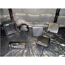 BOX: RADIO ACCESSORIES