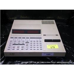 SRS SR715 LCR METER (PS) C-175