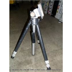 SONY VCT-20A TRIPOD