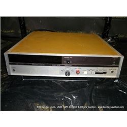 SYSTRON DONNER 6054B FREQUENCY COUNTER