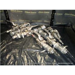 BOX: SWAGELOK CF3M VALVES 5X MONEY