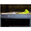 Image 4 : TEKTRONIX TDS684B COLOR FOUR CHANNEL DIGITAL REAL TIME OSCILLOSCOPE (PS) 1600086