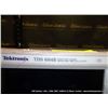 Image 3 : TEKTRONIX TDS684B COLOR FOUR CHANNEL DIGITAL REAL TIME OSCILLOSCOPE (PS) 1600073