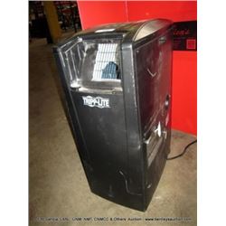 TRIPP-LITE SRCOOL12K PORTABLE AIR CONDITIONING UNIT (PS) C-072