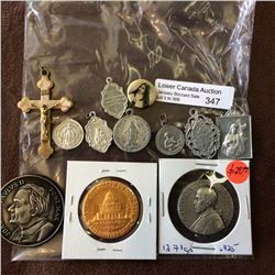 Assorted religious medal, lot of 12 pieces.