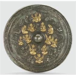 Tükör Kína, Tang-kori típus, 19. sz., öntött, aranyozott bronz
