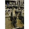 Image 2 : LIFE FITNESS CLUB SERIES UPRIGHT EXERCISE BIKE