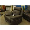 Image 3 : BROWN ITALIA 3 PIECE (SOFA, LOVESEAT, CHAIR) LEATHER SOFA SET, WITH 2 ELECTRIC RECLINING SEATS (2
