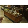 Image 2 : 1930S 6' ROSEWOOD AND MARBLE STORE DISPLAY CASE