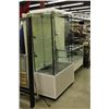 Image 2 : 6.5' GLASS ROLLING STORE DISPLAY CASE WITH LIGHTING